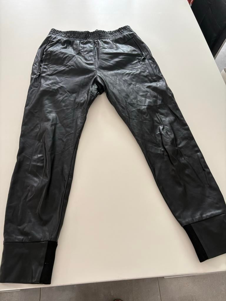 ZHRiLL Zwarte Faux Leren Joggingbroek Maat S, Zwart, Ophalen of Verzenden, Zo goed als nieuw, Maat 36 (S)
