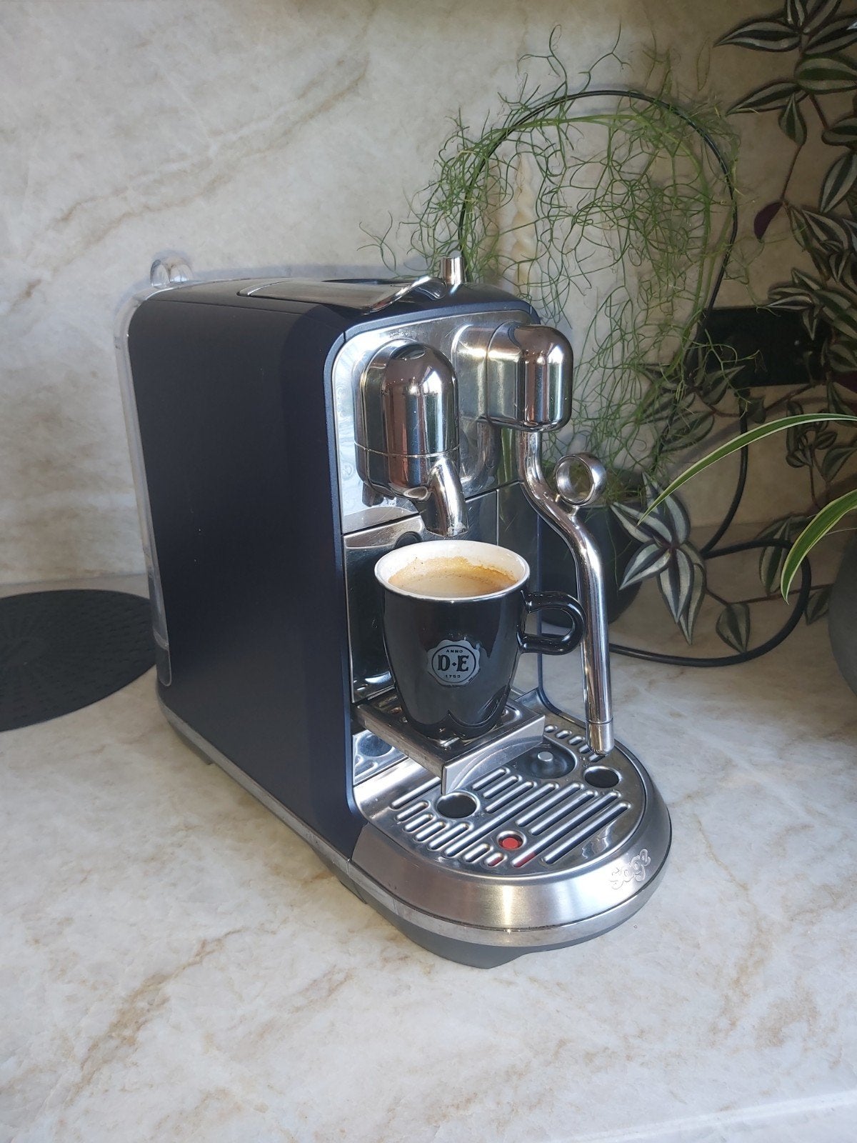 Sage Creatista Dawson Blue Nespresso machine, Witgoed en Apparatuur, Koffiezetapparaten, Koffiepads en cups, Verzenden, Espresso apparaat