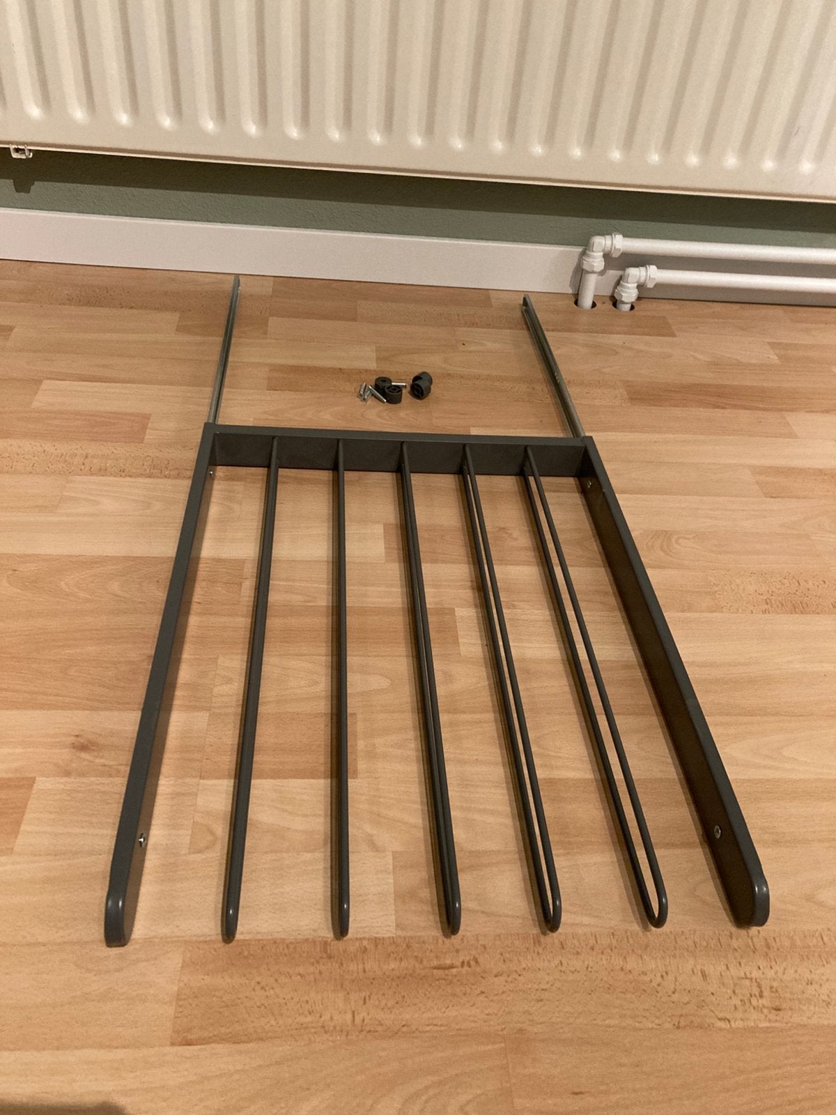 IKEA KOMPLEMENT uittrekbaar broekrek 50x58, Ophalen, 50 tot 100 cm, Zo goed als nieuw, Minder dan 100 cm