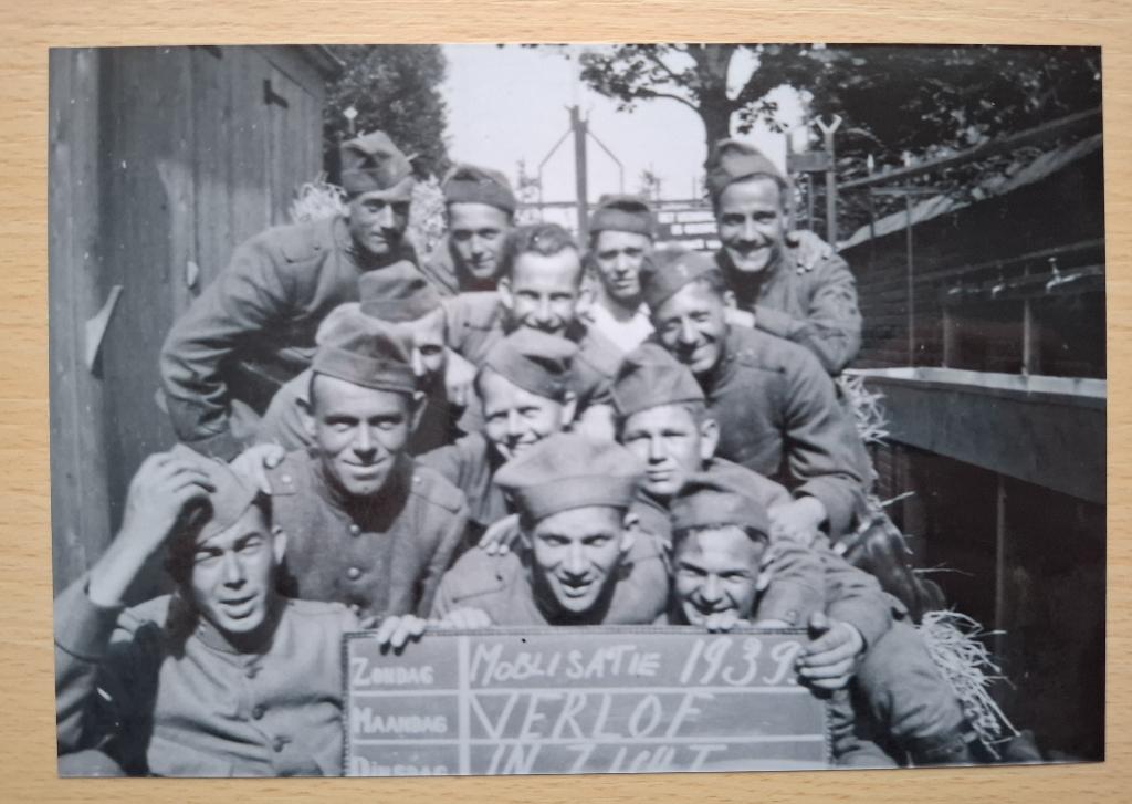 2 afbeeldingen mobilisatie in 1939, Verzenden, Overige soorten, Nederland, Foto of Poster