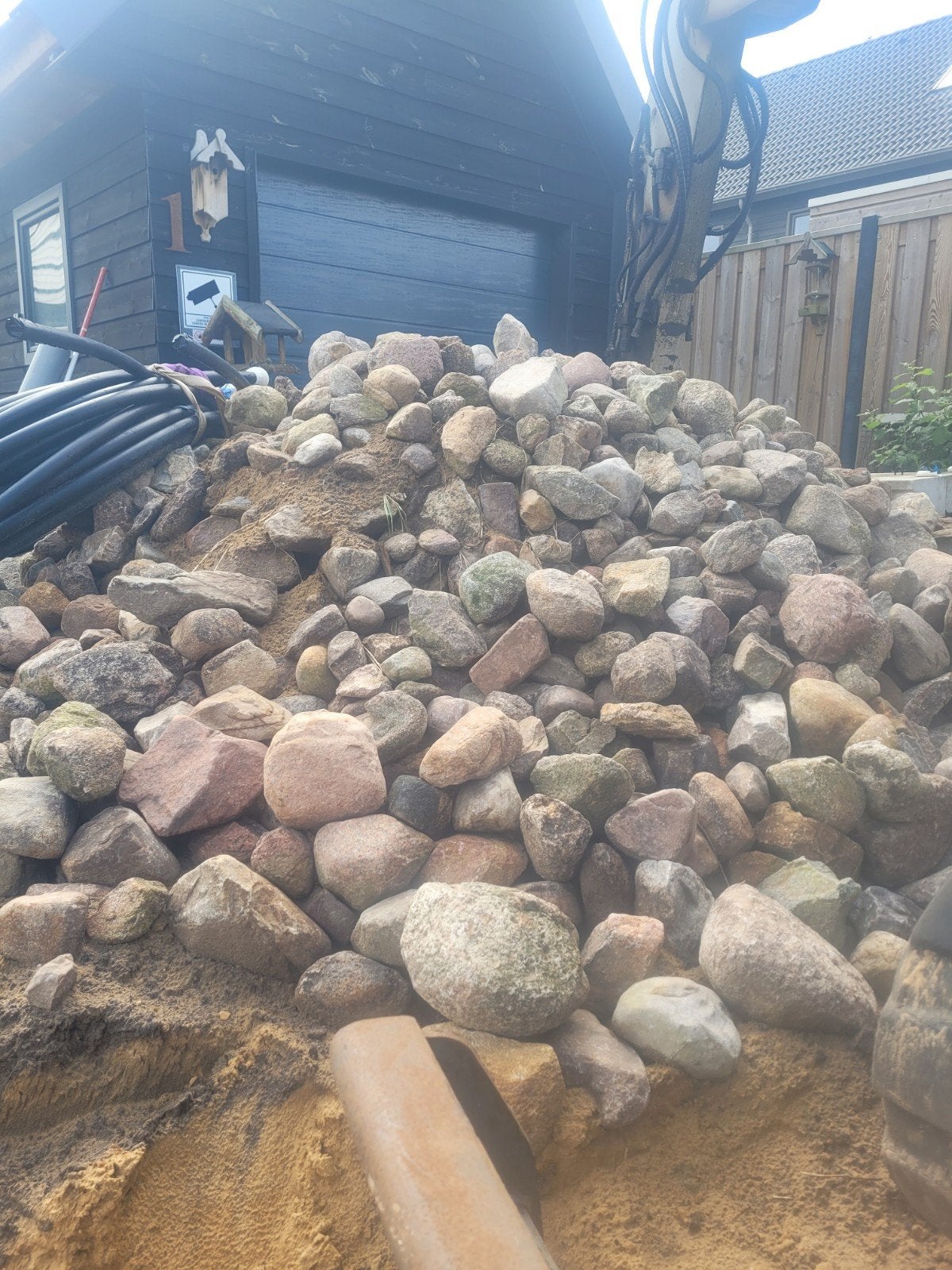 Veldkeien liggen in Norg, Tuin en Terras, Grind, Keien en Split, Ophalen