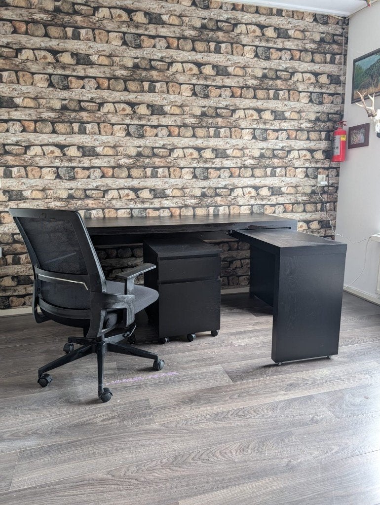 zwart bureau, Ophalen, Hout, Zwart, Zo goed als nieuw
