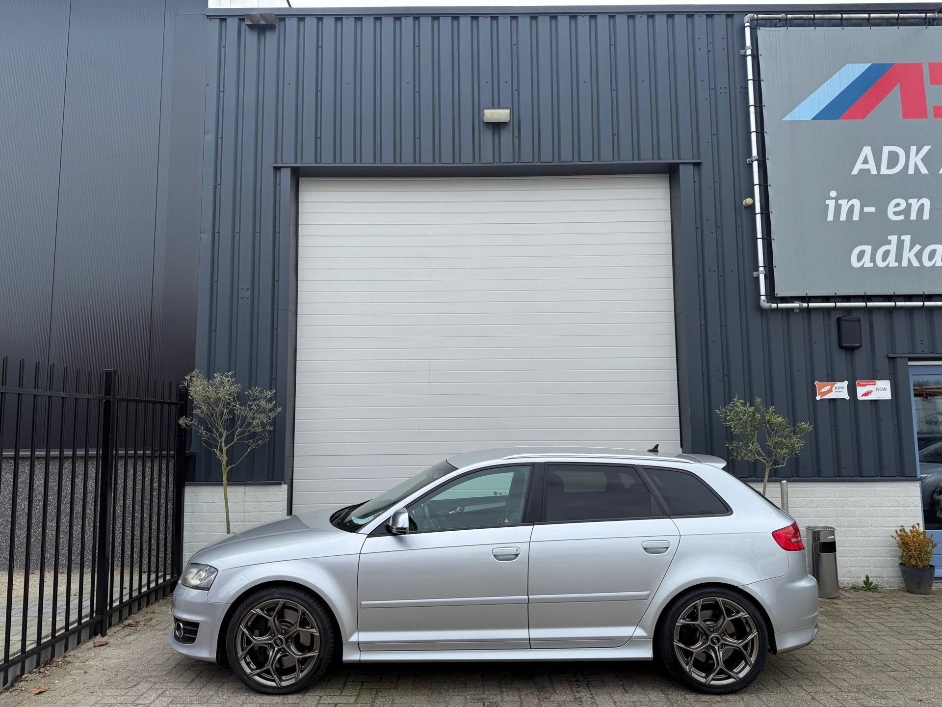 Audi S3 Sportback 2.0 TFSI S3 quattro Ambition AUTOMAAT/PDC/, Auto's, Audi, Automaat, 1490 kg, Gebruikt, Zwart