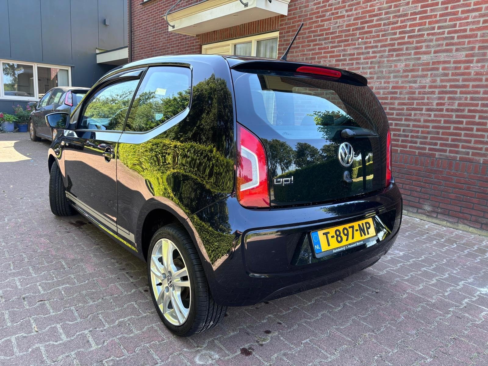Volkswagen Up! 1.0 Club Uitvoering! Highline! BlueMotion, Auto's, Volkswagen, Voorwielaandrijving, Dealer onderhouden, Stof, Zwart