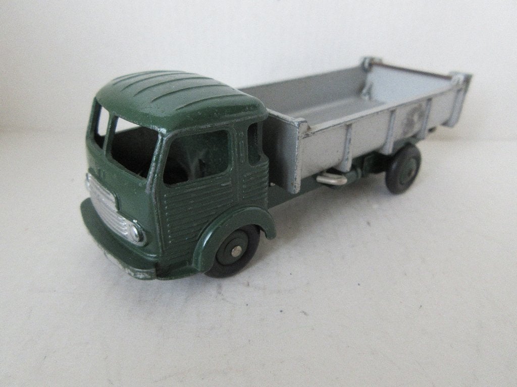 Dinky Toys Simca Tipper nr. 33b, Ophalen of Verzenden, Gebruikt, Bus of Vrachtwagen, Dinky Toys