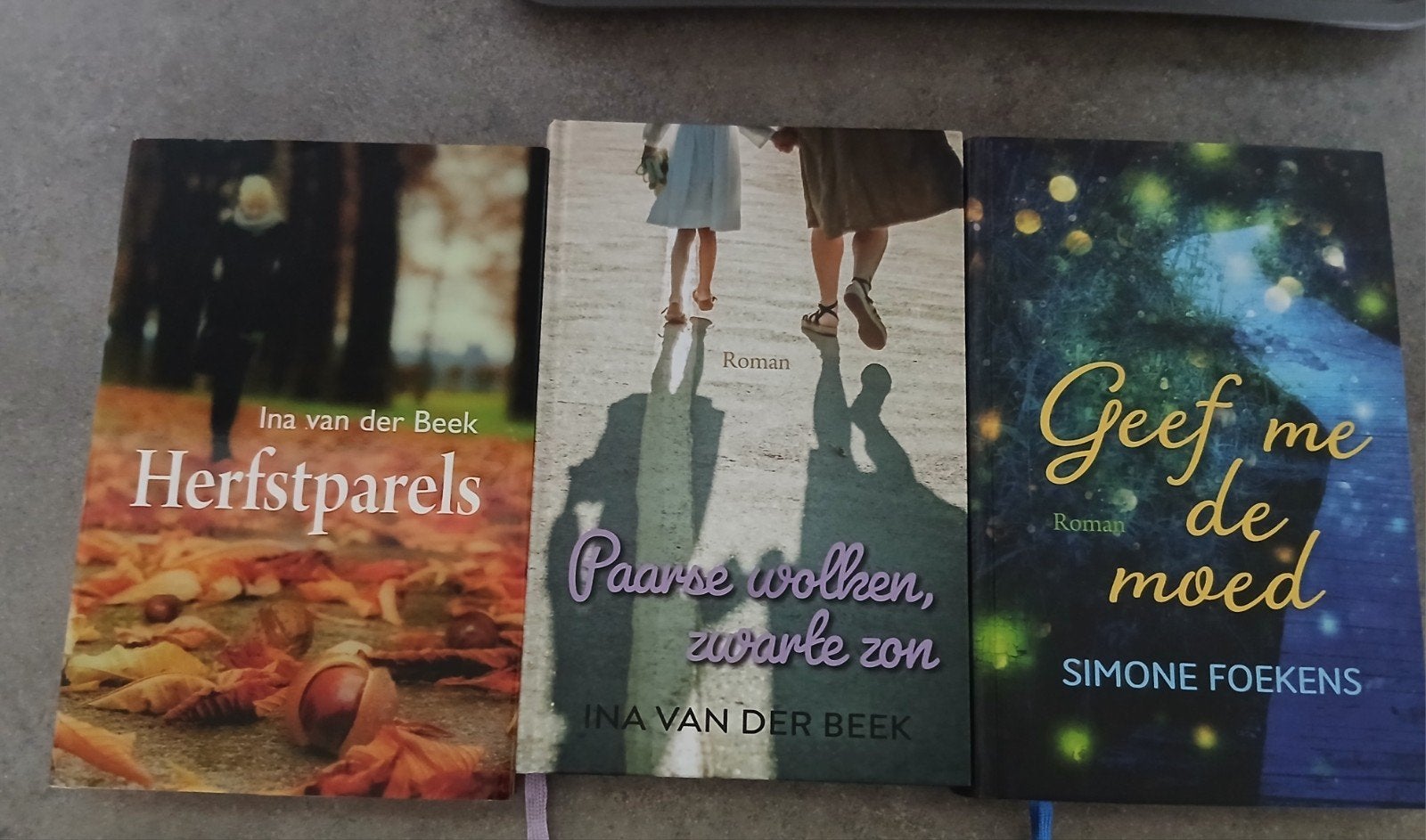 3 Mooie streekromans, Boeken, Romans, Ophalen of Verzenden, Gelezen, Ina van der Beek, Simone Foekens, Nederland