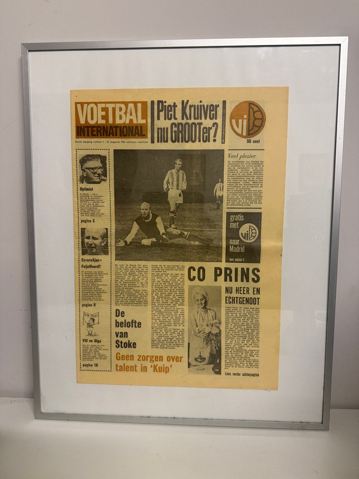Ingelijste Voetbal International 1e uitgave 21-08-1965, Ophalen of Verzenden, Gebruikt, Boek of Tijdschrift