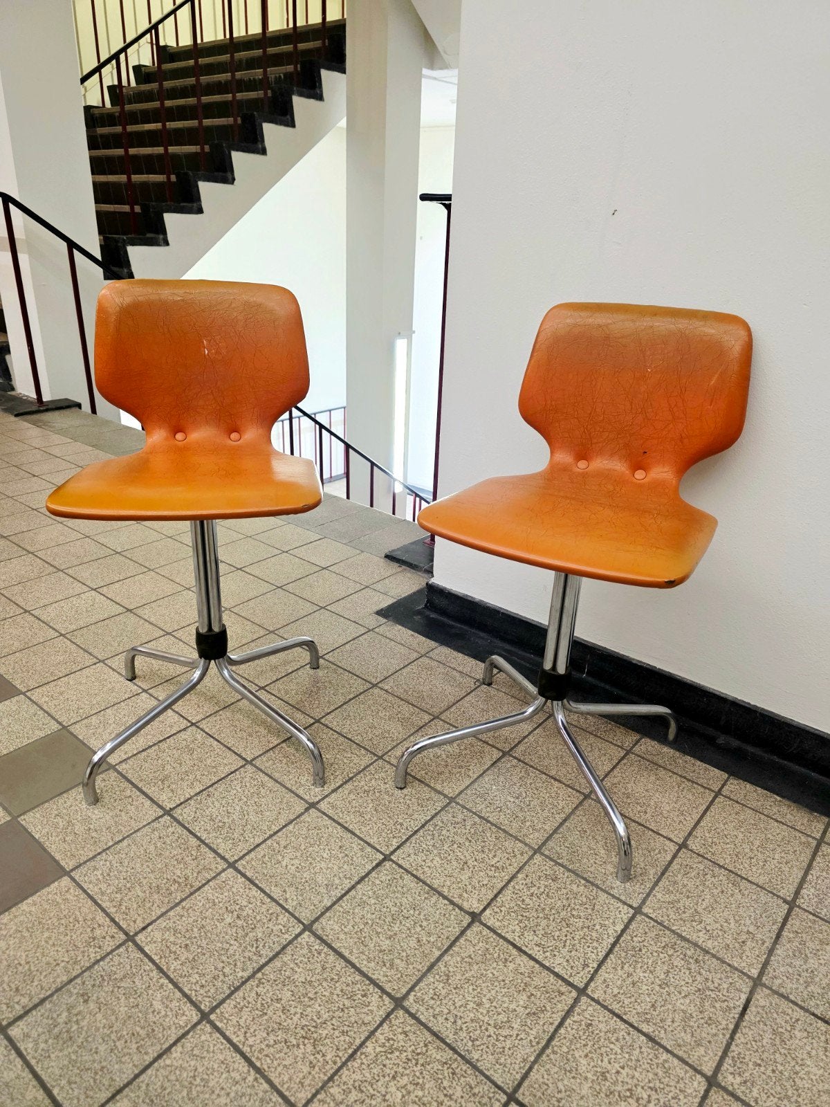 7743: Mid Century Giroflex Chairs –70s Space Age  (2 stuks), Ophalen of Verzenden, Huis en Inrichting