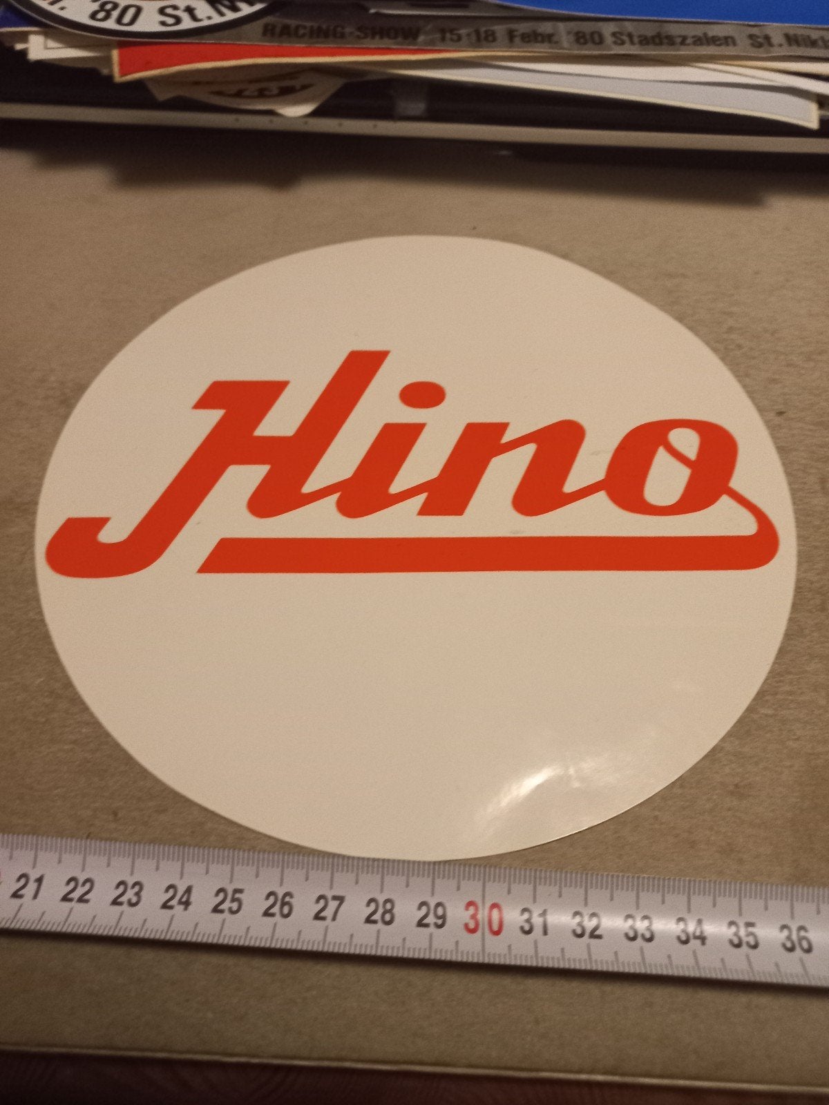 Hino logo vrachtauto bussen, Ophalen of Verzenden, Zo goed als nieuw