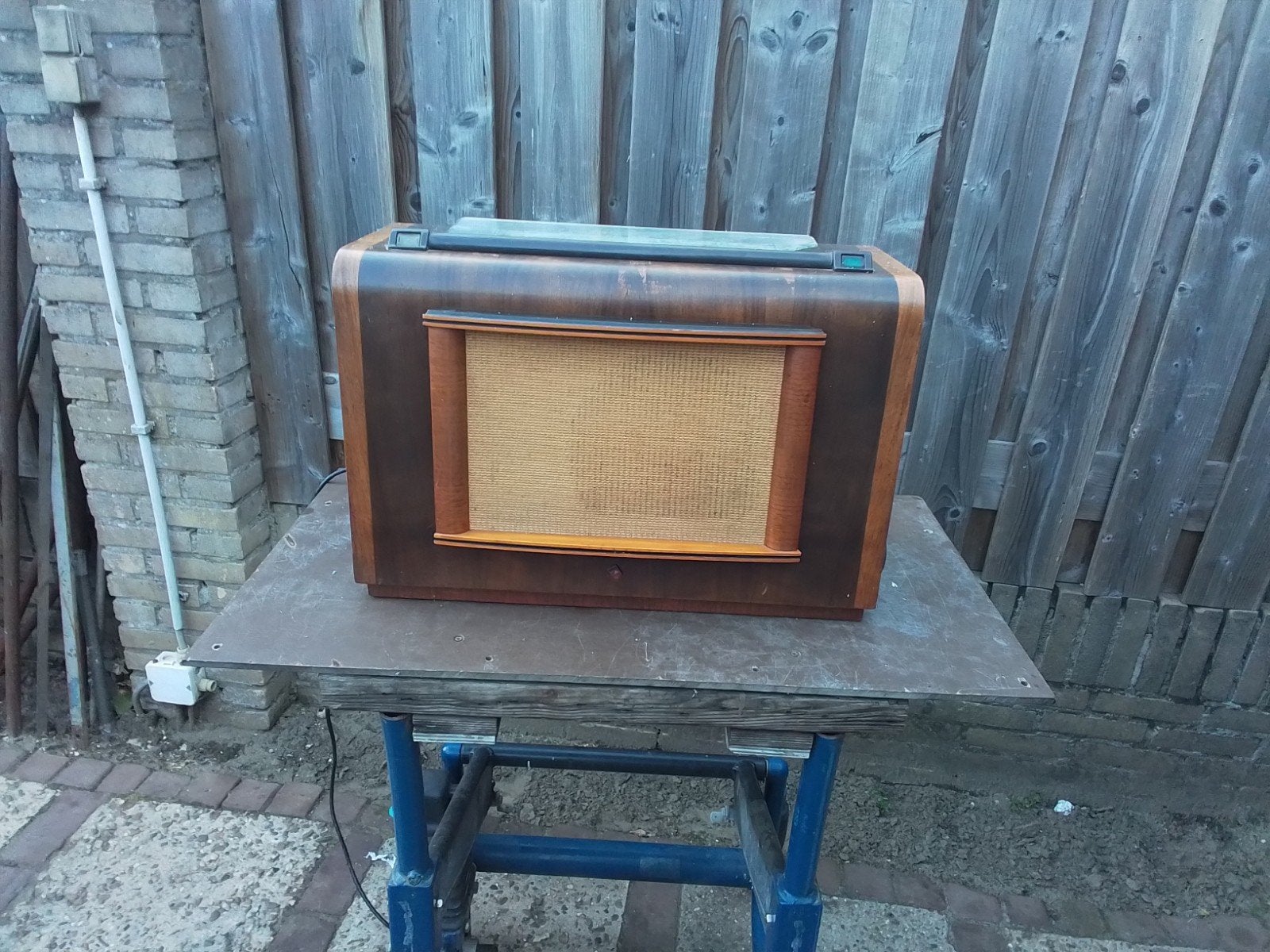 Buis radio philips vintage antiek, Audio, Tv en Foto, Radio's, Ophalen of Verzenden, Gebruikt, Radio