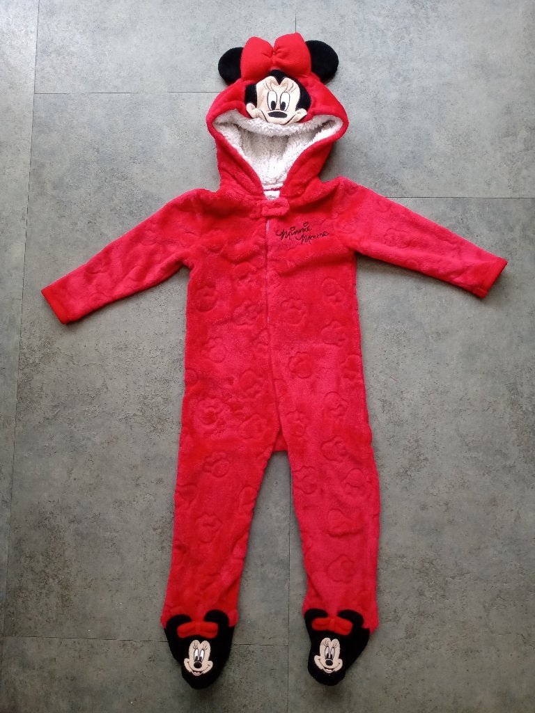Een Mooi Pak voor Kinderen van MINNIE MOUSE, Verzamelen, Ophalen of Verzenden, Mickey Mouse, Gebruikt, Kleding of Textiel