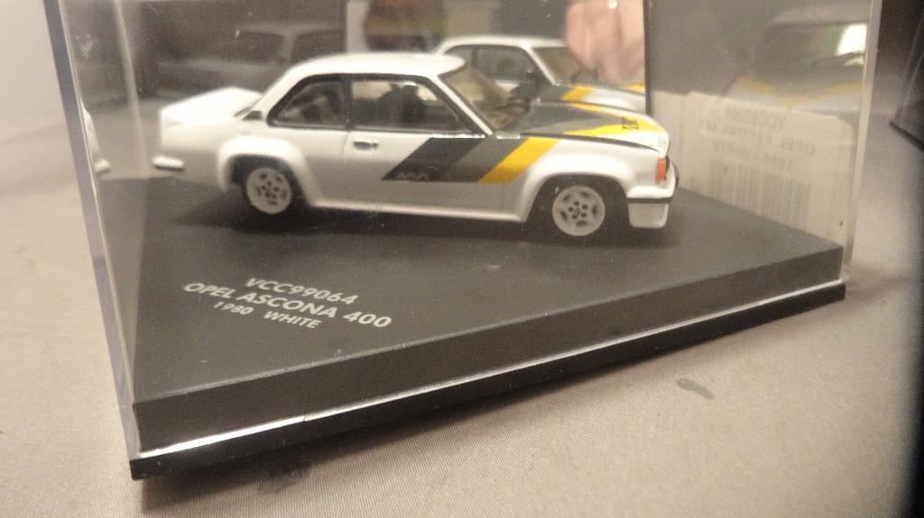 Vitesse Opel Ascona 400 1980 wit 1:34 zeer mooi model, Ophalen of Verzenden, Nieuw, Auto, Solido