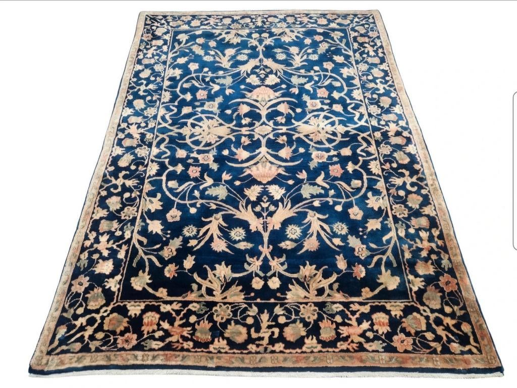 Handmade Persian wool Samarkand carpet floral blue 141x194cm, Huis en Inrichting, Stoffering | Tapijten en Kleden, Zo goed als nieuw