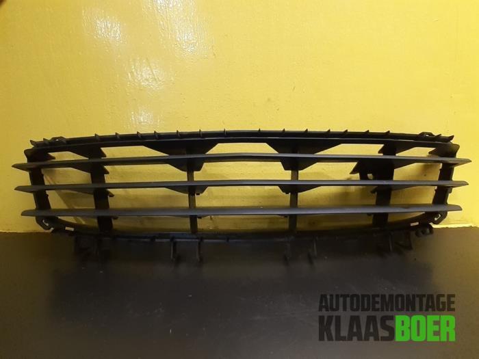 Bumper Rooster van een Opel Vectra, Auto-onderdelen, Carrosserie en Plaatwerk, Gebruikt, Opel, Ophalen of Verzenden, Bumper