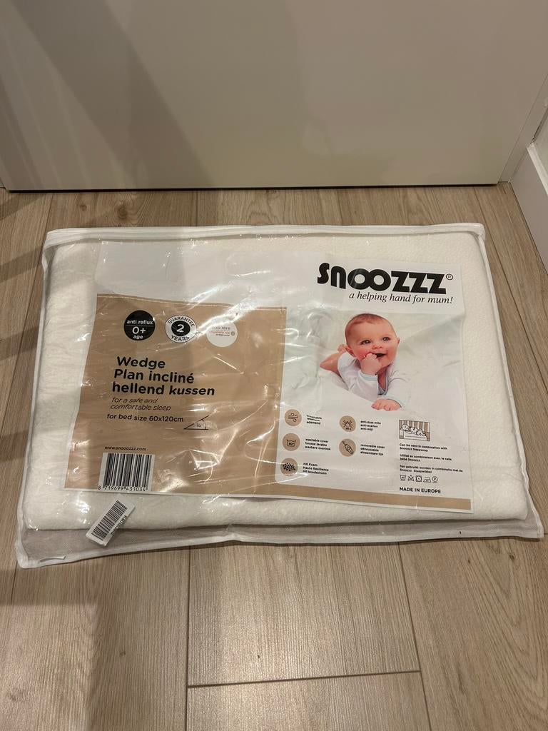Snoozzz refluxkussen (hellend kussen), Ophalen of Verzenden, Zo goed als nieuw, Ledikant