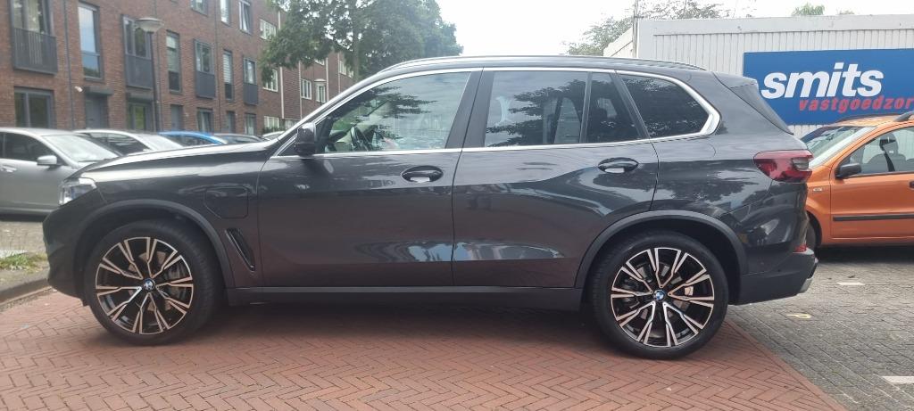 BMW X5 Xdrive45 Nederlandse Auto, Prijs €37500, 2410 kg, 2998 cc, SUV of Terreinwagen, Zilver of Grijs
