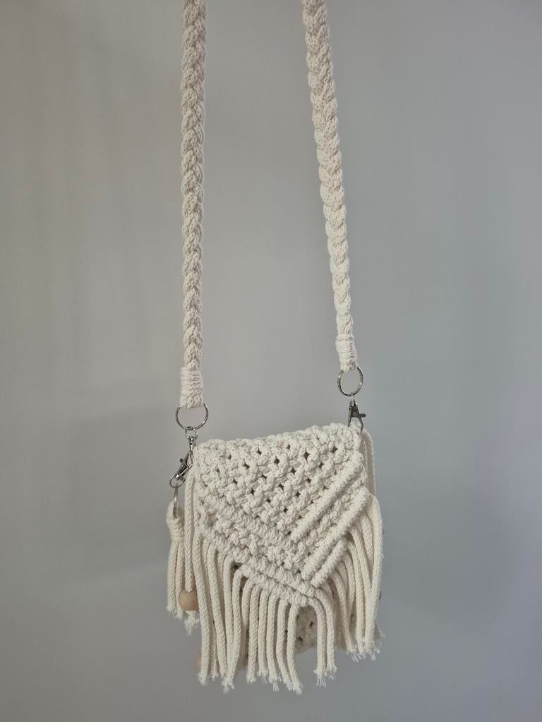 Schattig macramé schoudertasje - Handgemaakt, Ophalen of Verzenden, Nieuw, Wit, Schoudertasje