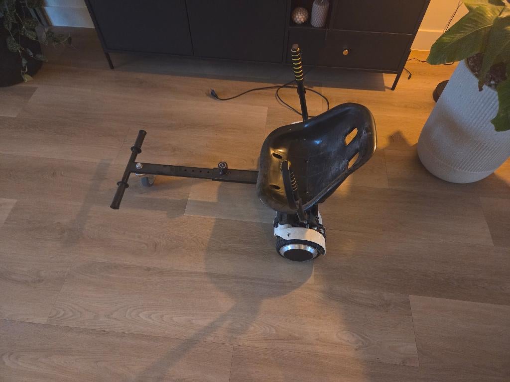 Hooverkart, Ophalen of Verzenden, Zo goed als nieuw