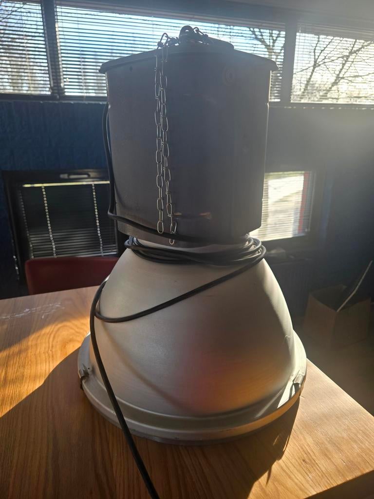 Te koop: Industriele hang lampen, Huis en Inrichting, Bureaus, Ophalen