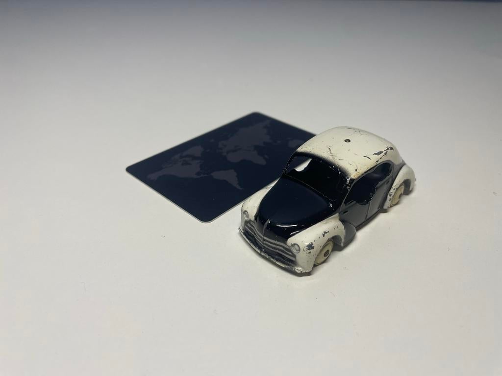 Vintage Renault modelauto - Made in France, Hobby en Vrije tijd, Modelauto's | 1:18, Ophalen of Verzenden, Gebruikt, Auto, Overige merken