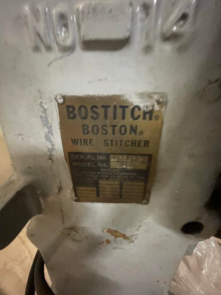 Oude Industriële Nietmachine - Decoratief, Ophalen of Verzenden