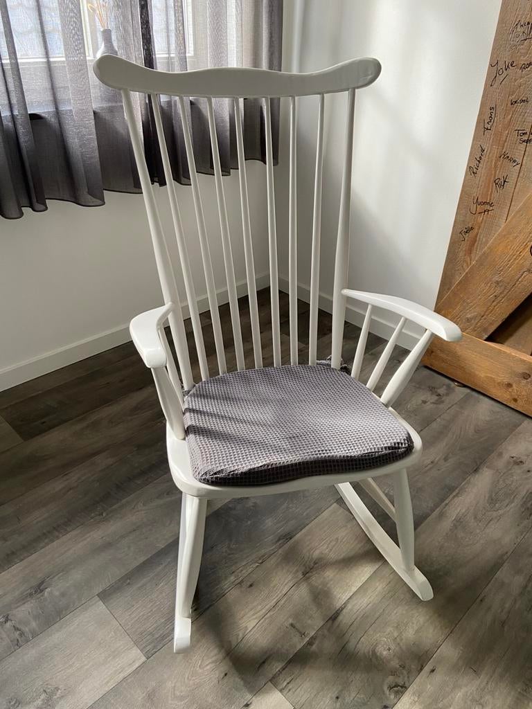 Schommelstoel, Huis en Inrichting, Stoelen, Zo goed als nieuw, Eén, Hout, Wit, Ophalen