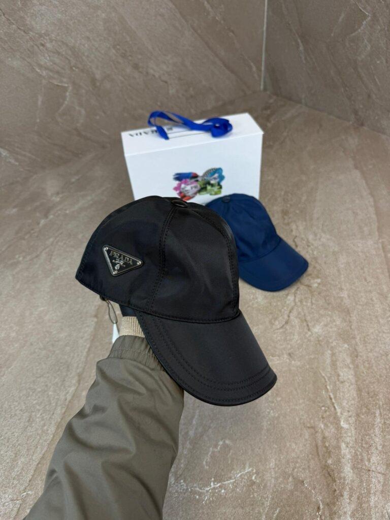 Prada Pet, Kleding | Dames, Hoeden en Petten, Ophalen of Verzenden, Zo goed als nieuw, One size fits all, Pet