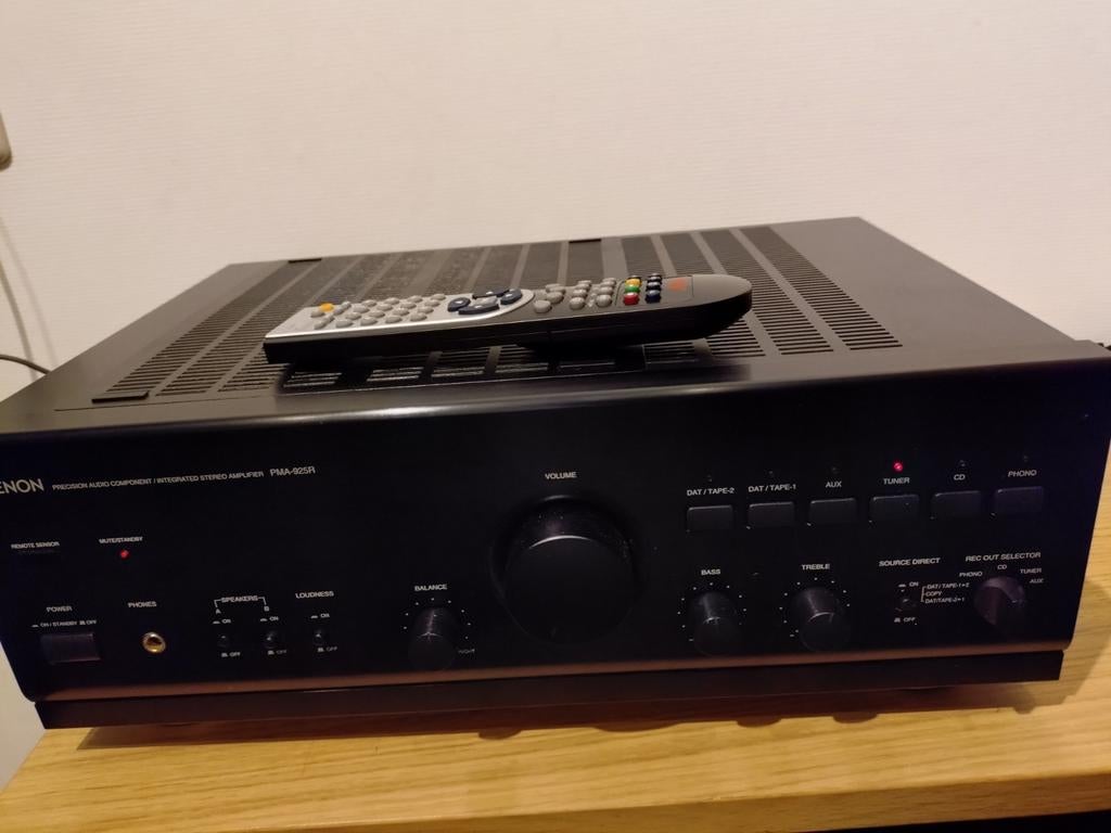 Denon PMA-925R stereo versterker compleet met ab., Ophalen of Verzenden, Zo goed als nieuw, 60 tot 120 watt, Denon