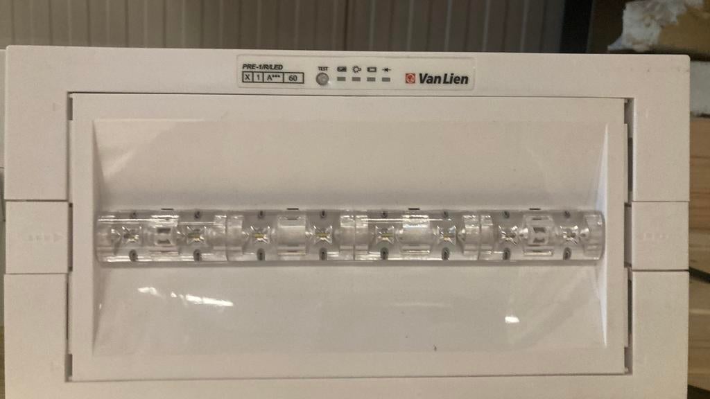 Led verlichting systeem plafonlamp noodverlichting kabelgoot, Ophalen, Zo goed als nieuw, Overige typen