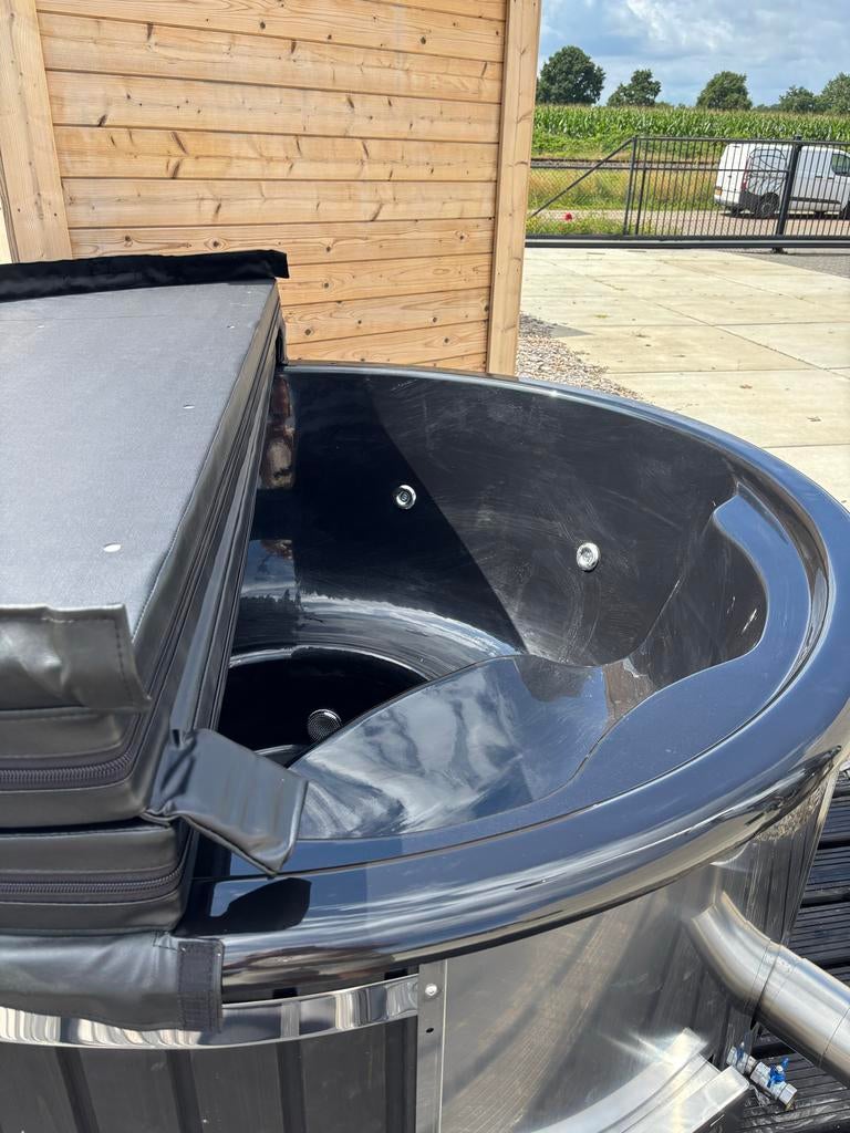 Paas actie, Full-Option Hottub met interne kachel hot tub, Nieuw, Inbouw, Vast, Afdekzeil