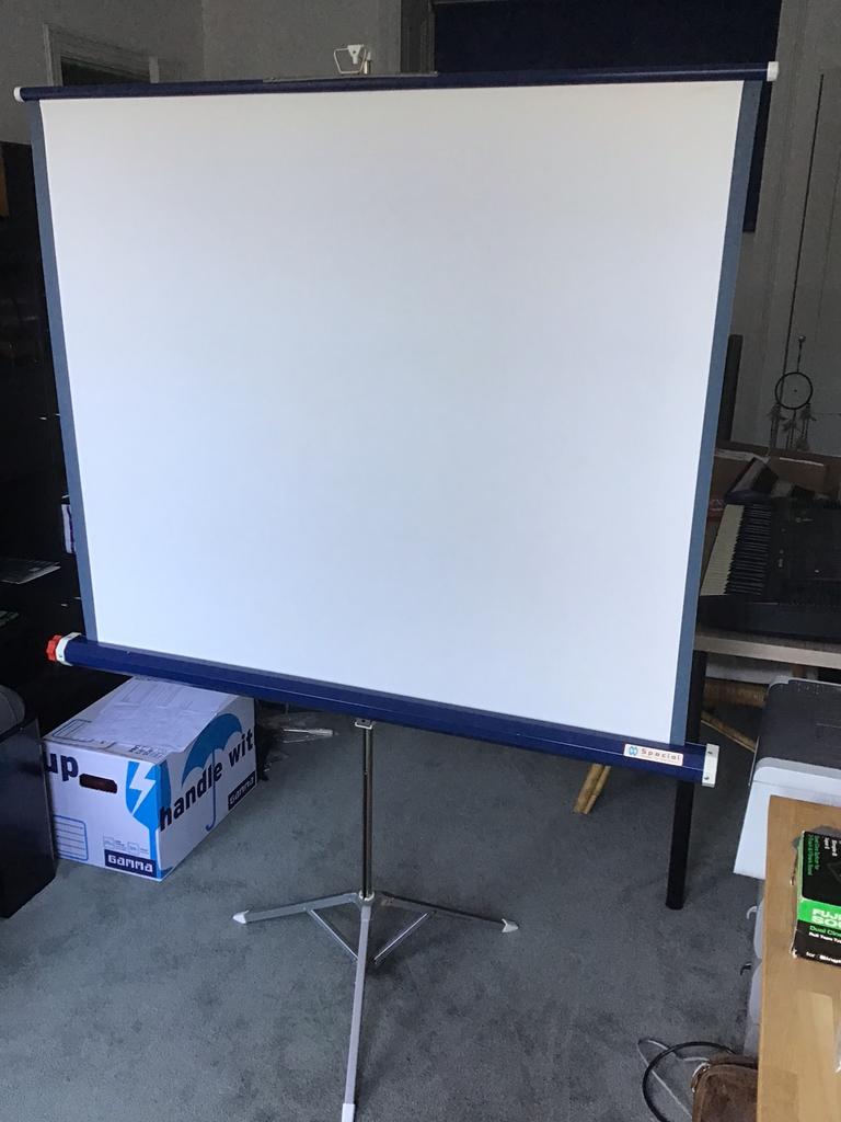 projectiescherm op statief - vintage, Ophalen, Gebruikt