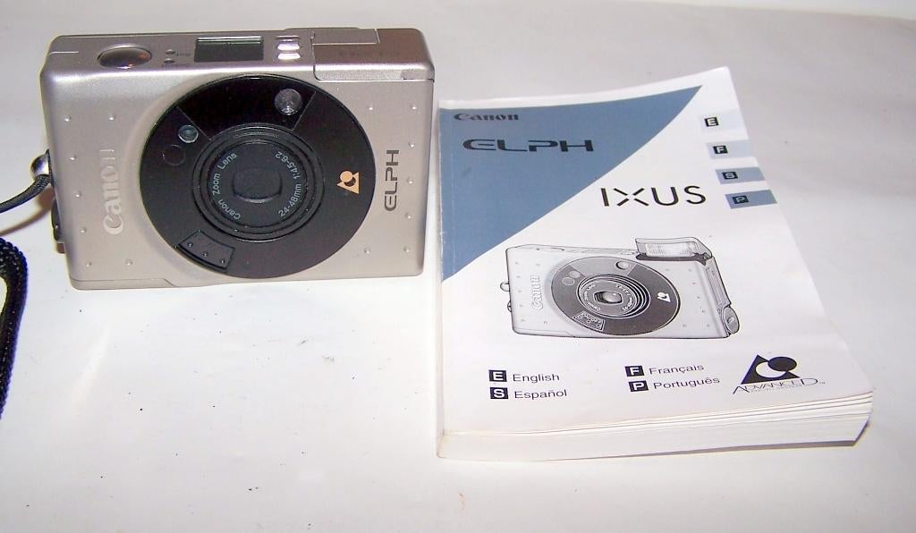 Zeldzame Canon Ixus Elph met gebruiksaanwijzing. Nwst., Ophalen of Verzenden, Zo goed als nieuw, Compact, Canon