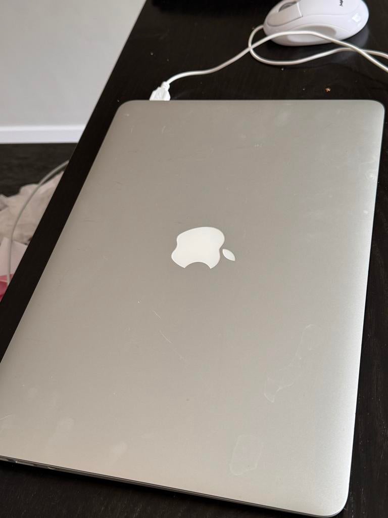 Macbook air zilver, Computers en Software, Apple Macbooks, Ophalen, Qwerty, 8 GB, 13 inch