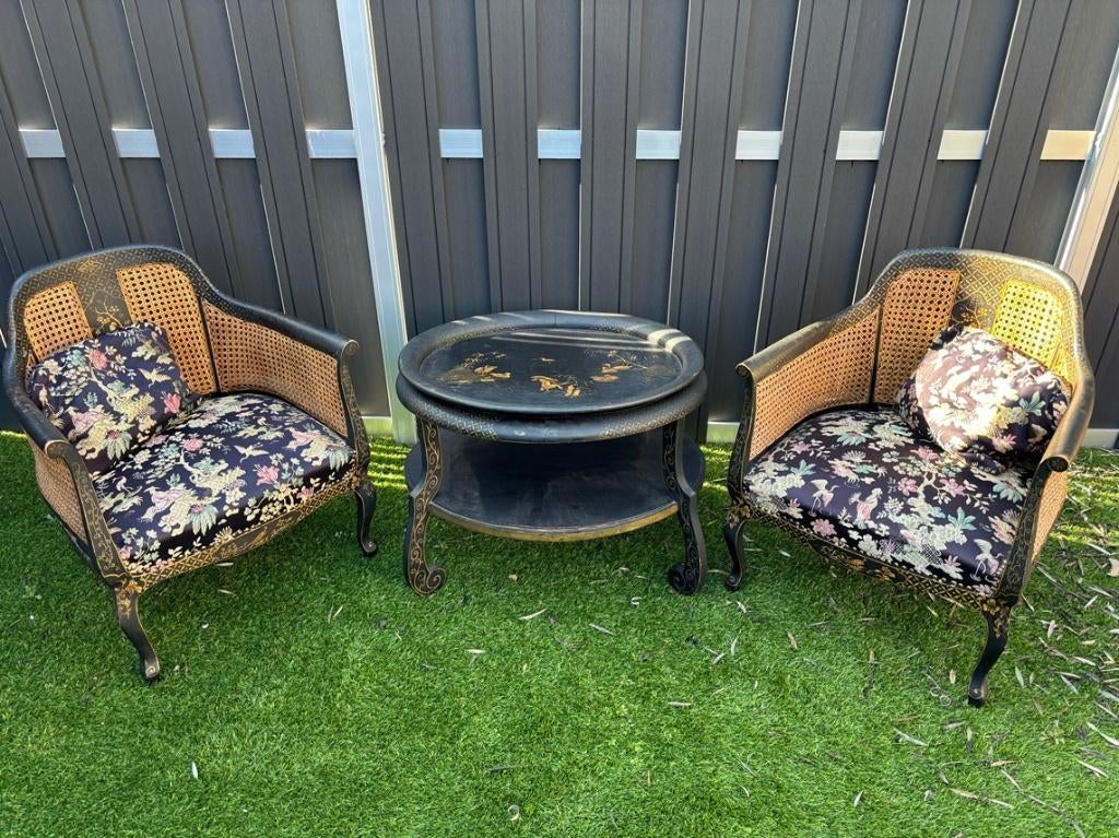 Een Engelse theeset, chinoiserie rond 1880, Ophalen
