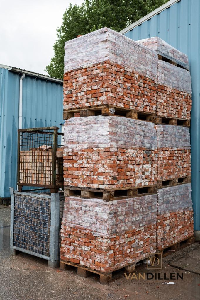 4.500 stuks antieke rode handvorm metselstenen ca 18x4.5cm!, Ophalen of Verzenden, Gebruikt, Bakstenen