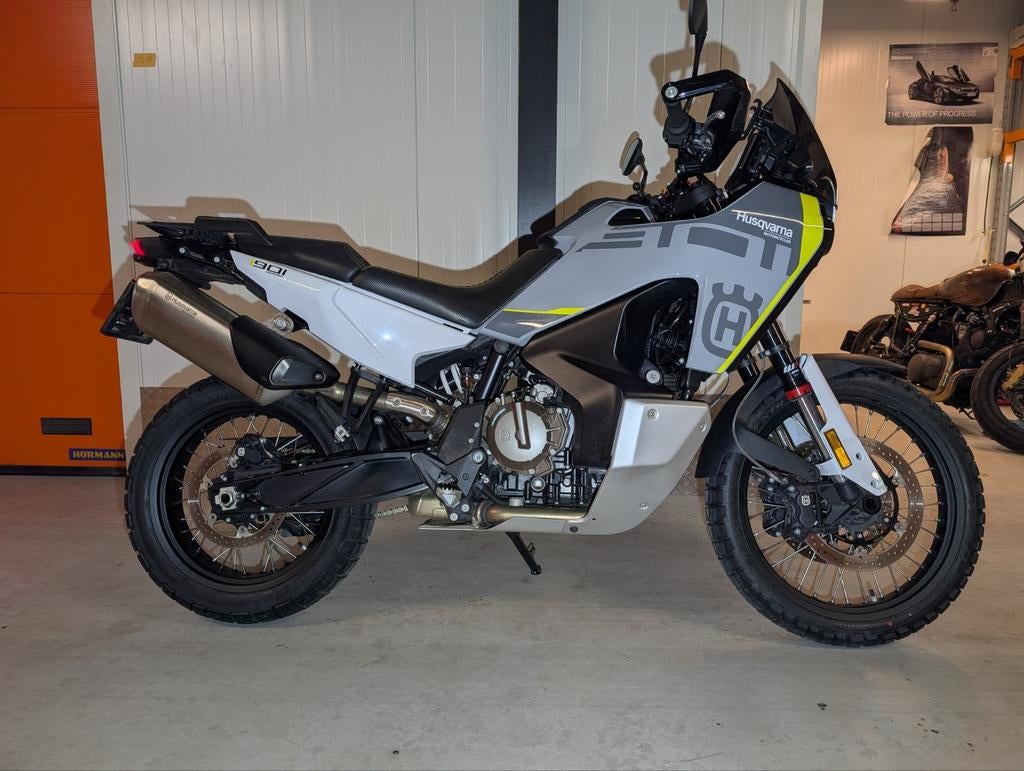 Husqvarna Norden 901, Motoren, 2 cilinders, Motorrijbewijs A, Particulier, Meer dan 35 kW