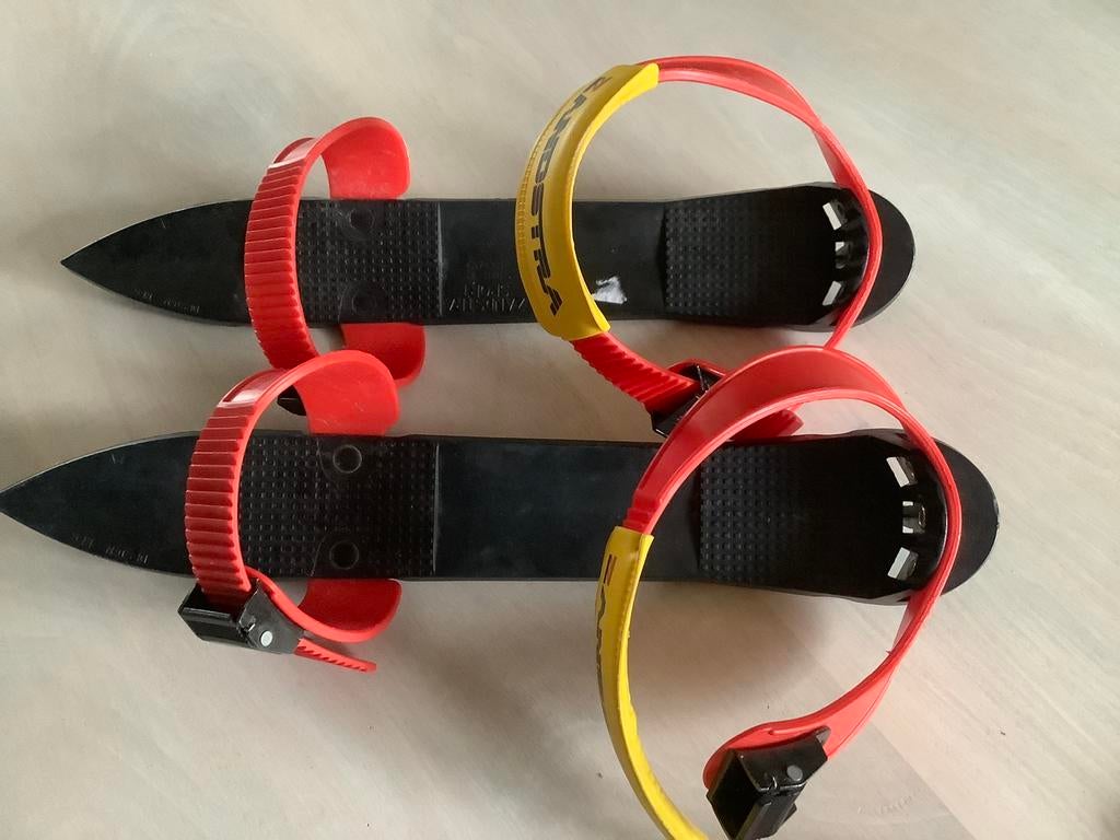 Easy gliders zandstra maat L, Sport en Fitness, Schaatsen, Ophalen of Verzenden, Gebruikt, Overige typen, Zandstra
