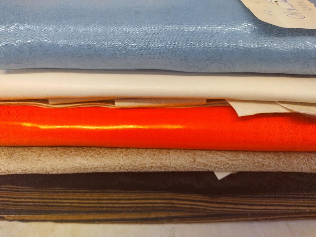 Te koop aangeboden: Diverse stoffen pnr. 4 , Hobby en Vrije tijd, Overige kleuren, 120 cm of meer, Ophalen of Verzenden, Katoen