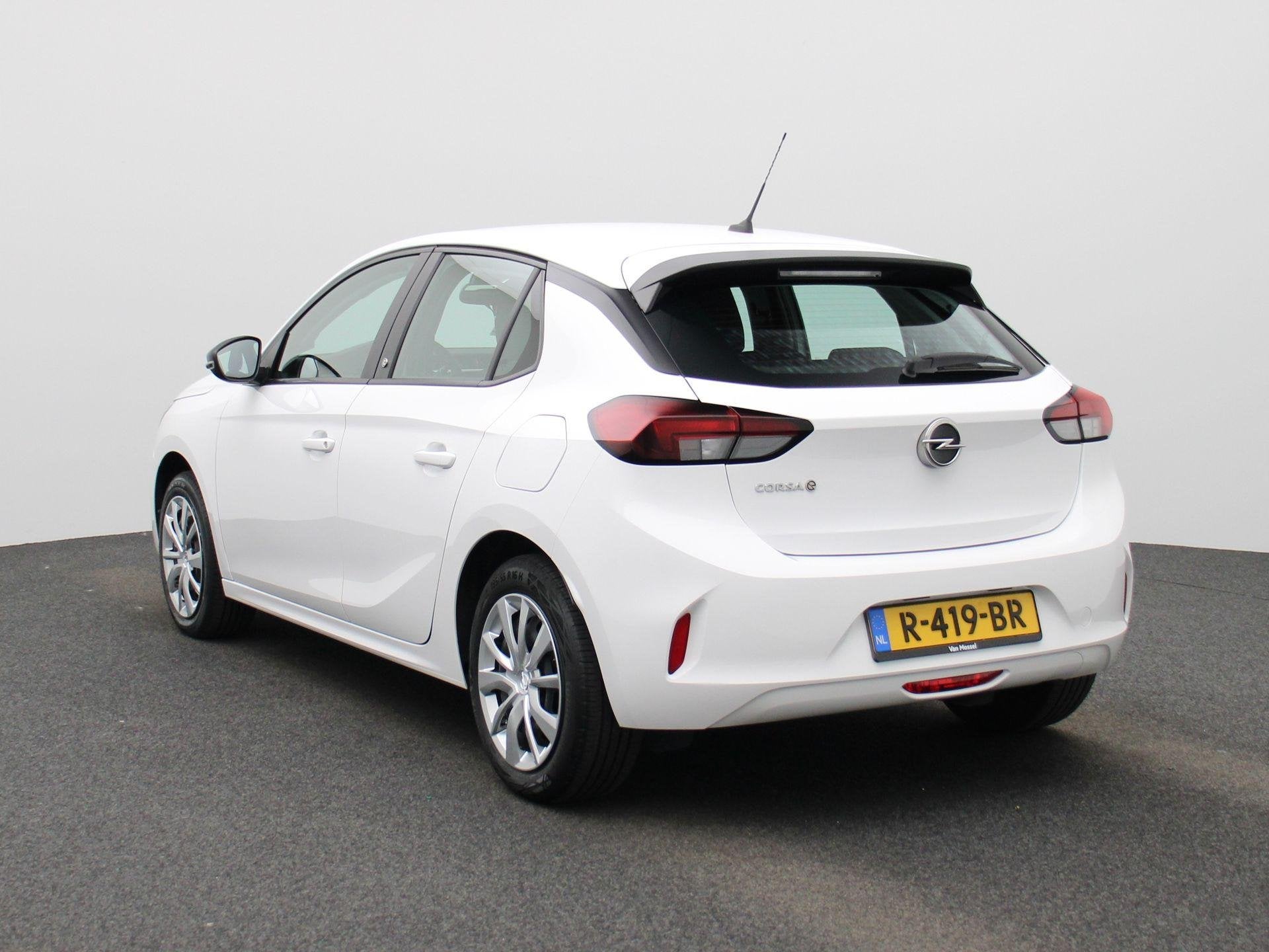 Opel Corsa-e Edition 50 kWh | AUTOMAAT | APPLE CARPLAY | AND, 12 maanden, Gebruikt, Zwart, Wit