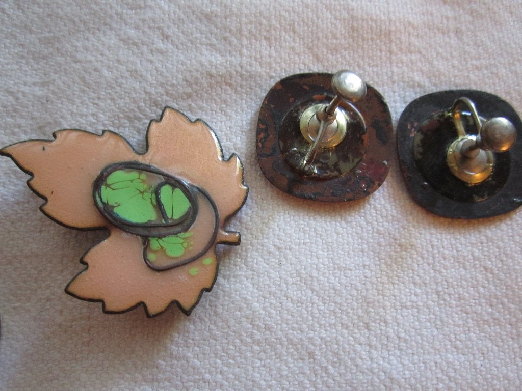 15.  Schitterend oud setje, broche + clipoorbellen, Ophalen, Overige materialen, Overige typen