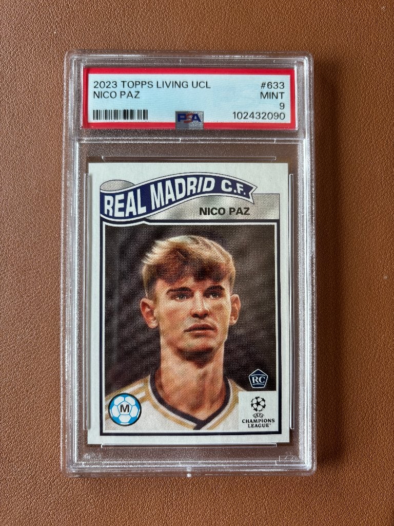 Nico Paz 2023 Topps Living UCL #633 Rookie RC PSA 9, Verzenden, Nieuw, Buitenlandse clubs, Spelerskaart