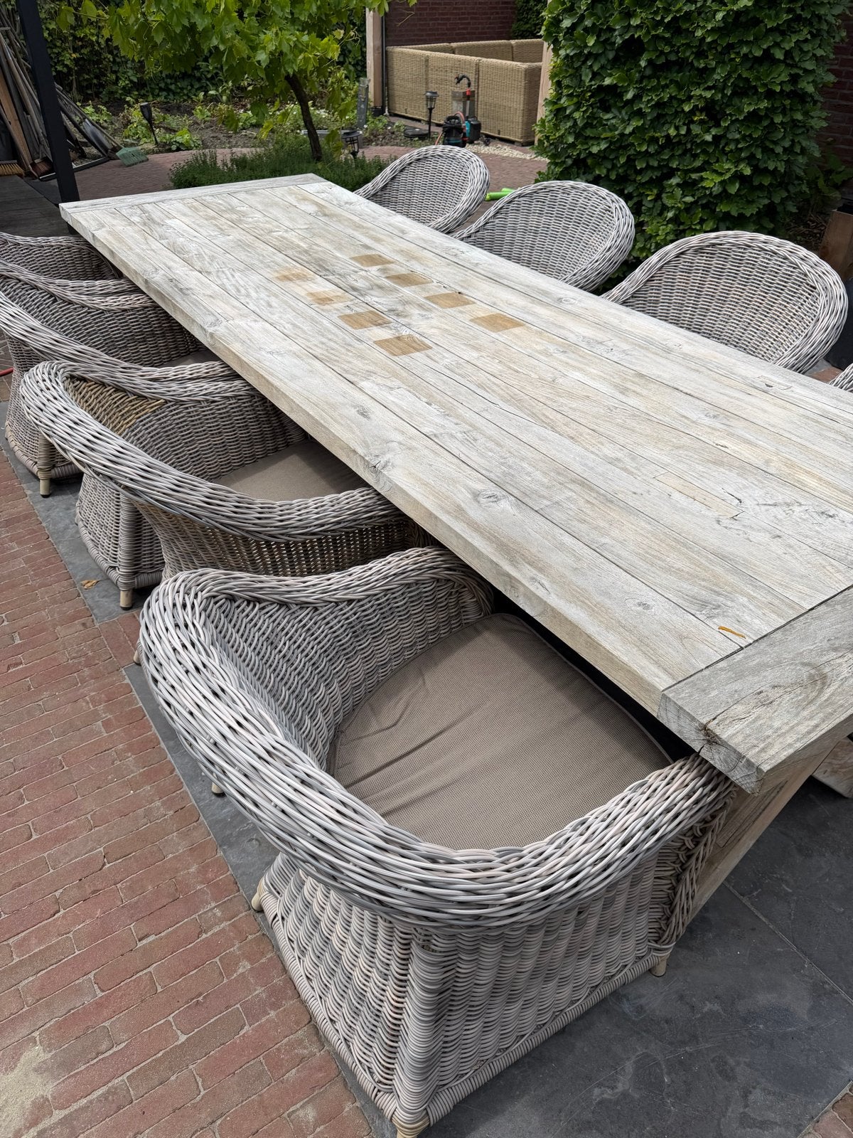 Grote Teakhouten Tuintafel met 8 Wicker Stoelen, Tuin en Terras, Ophalen, Gebruikt, Rechthoekig, Teakhout