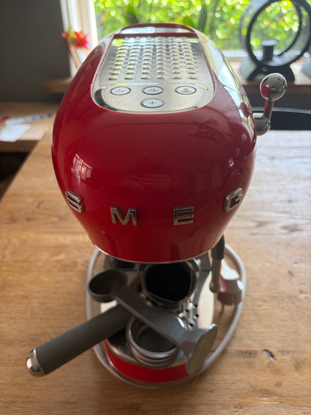 Smeg koffiemachine - Zo goed als nieuw, Ophalen, Afneembaar waterreservoir, Espresso apparaat, Gemalen koffie