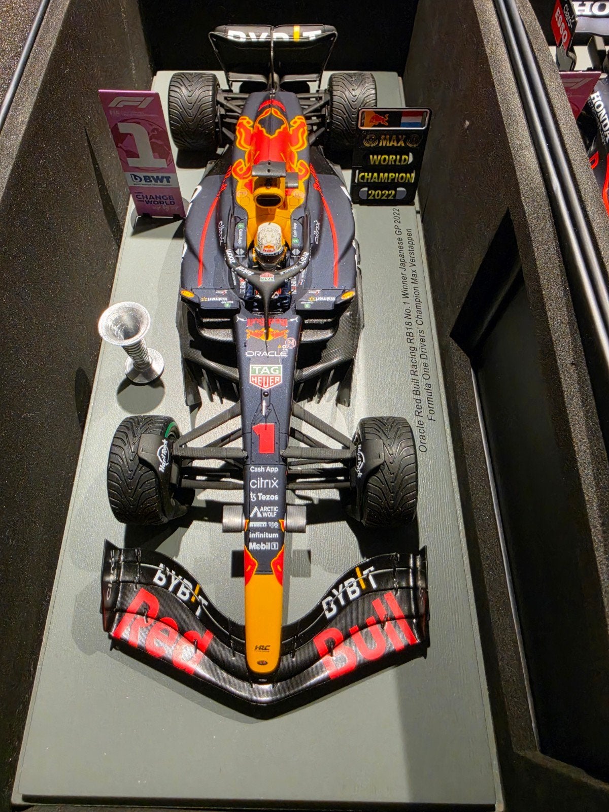 Spark Max verstappen 1:18 world champion 2021tm2023, Ophalen of Verzenden, Zo goed als nieuw, Overige merken
