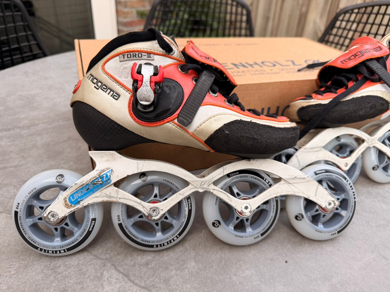 Powerslide Infinity 90 – Mogema Toro II | mt 36, Sport en Fitness, Kinderen, Ophalen of Verzenden, Zo goed als nieuw, Wielen of Lagers