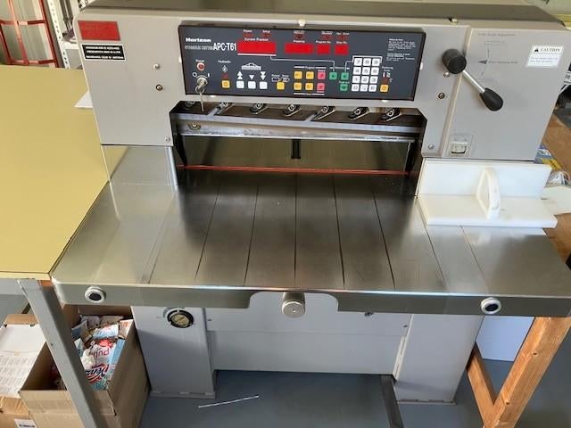 Horizon papiersnijmachine, Ophalen, Gebruikt