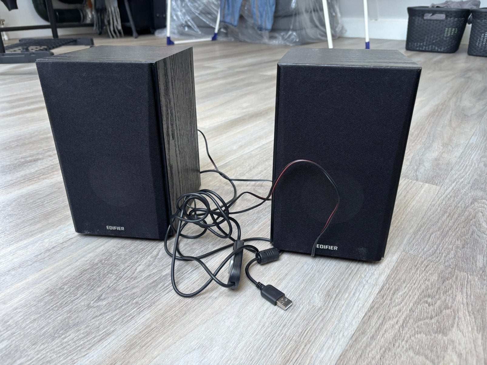 Edifier geluidboxen met usb aansluiting, Computers en Software, Pc speakers, Ophalen, Zo goed als nieuw
