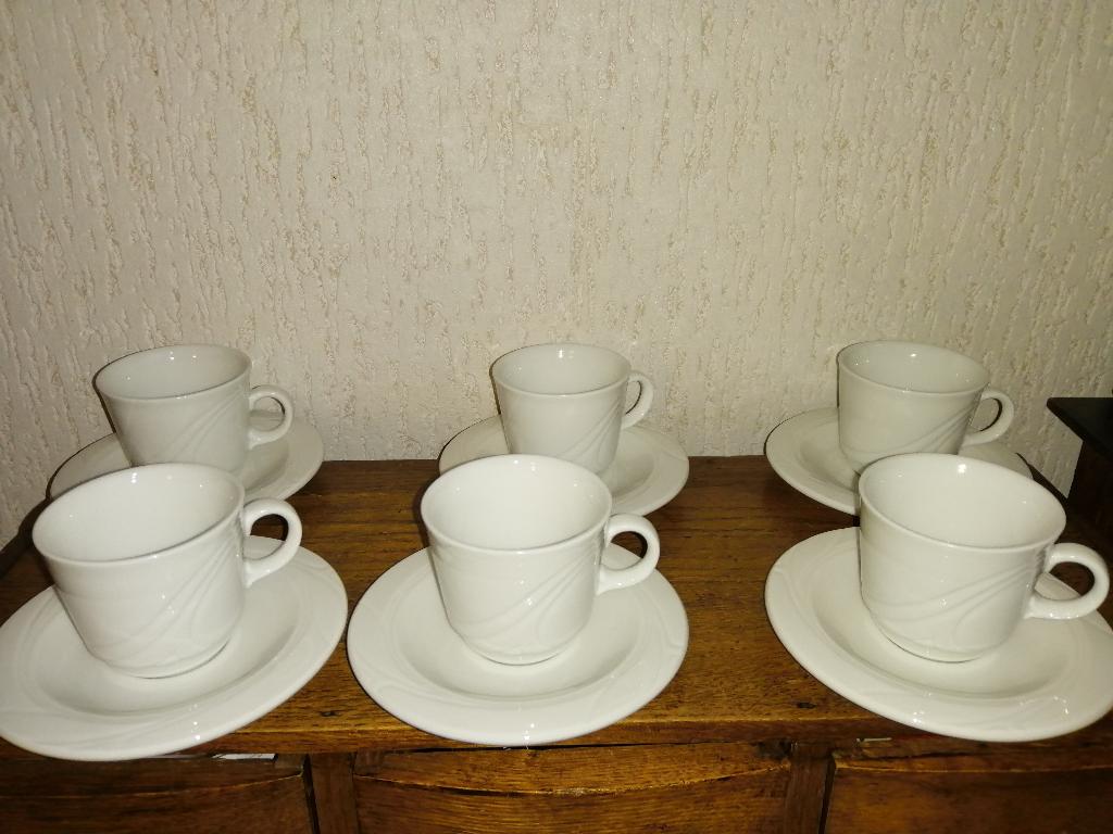 Espresso kopjes Mosa Maastrich, Ophalen of Verzenden, Zo goed als nieuw, Overige stijlen, Kop(pen) en/of Schotel(s)