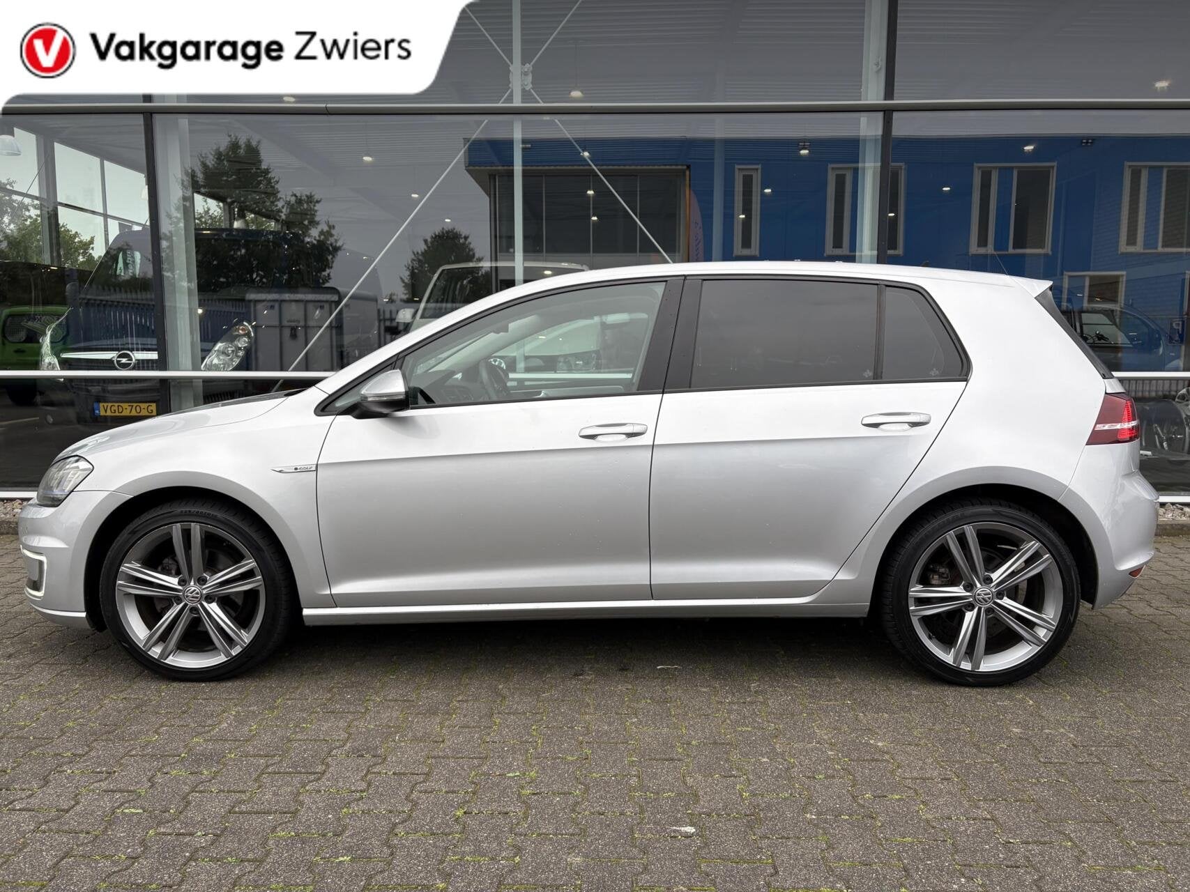 Volkswagen e-Golf |SOH81.5%| PDC | Android Auto | Navigatie, Auto's, Gebruikt, Met garantie (alle), 116 pk, Origineel Nederlands