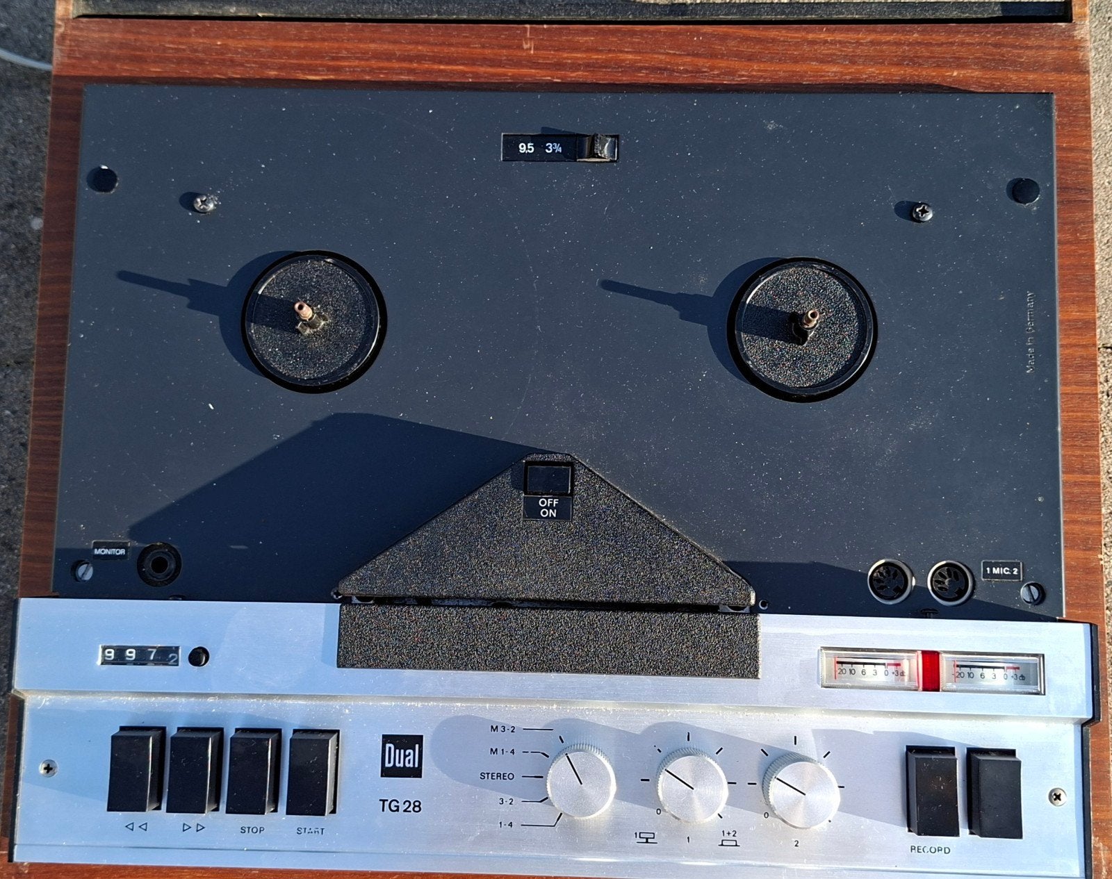 DUAL TG-28 Bandrecorder met stofkap (opknapper), Ophalen of Verzenden